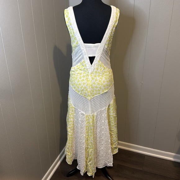 Leifnotes Women’s 8 Double V Neck Maxi Dres Embroidered Bird Pattern Sheer - Picture 4 of 7